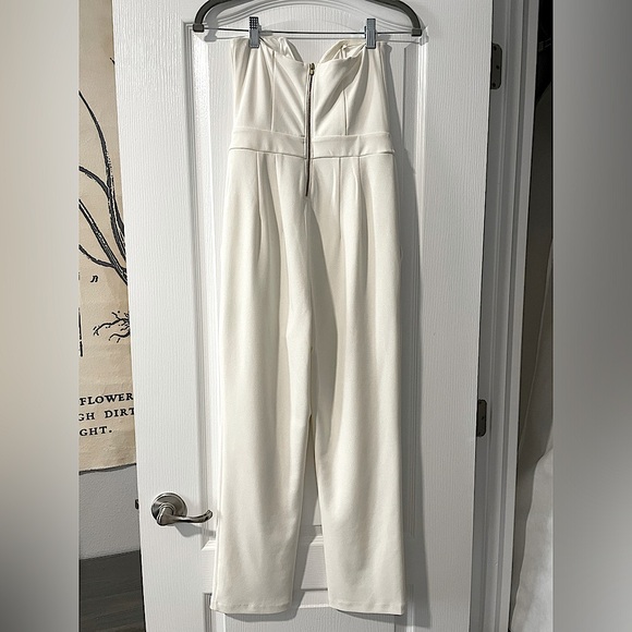 Express, Size 2, Off-White, Strapless Jumpsuit - Picture 5 of 7